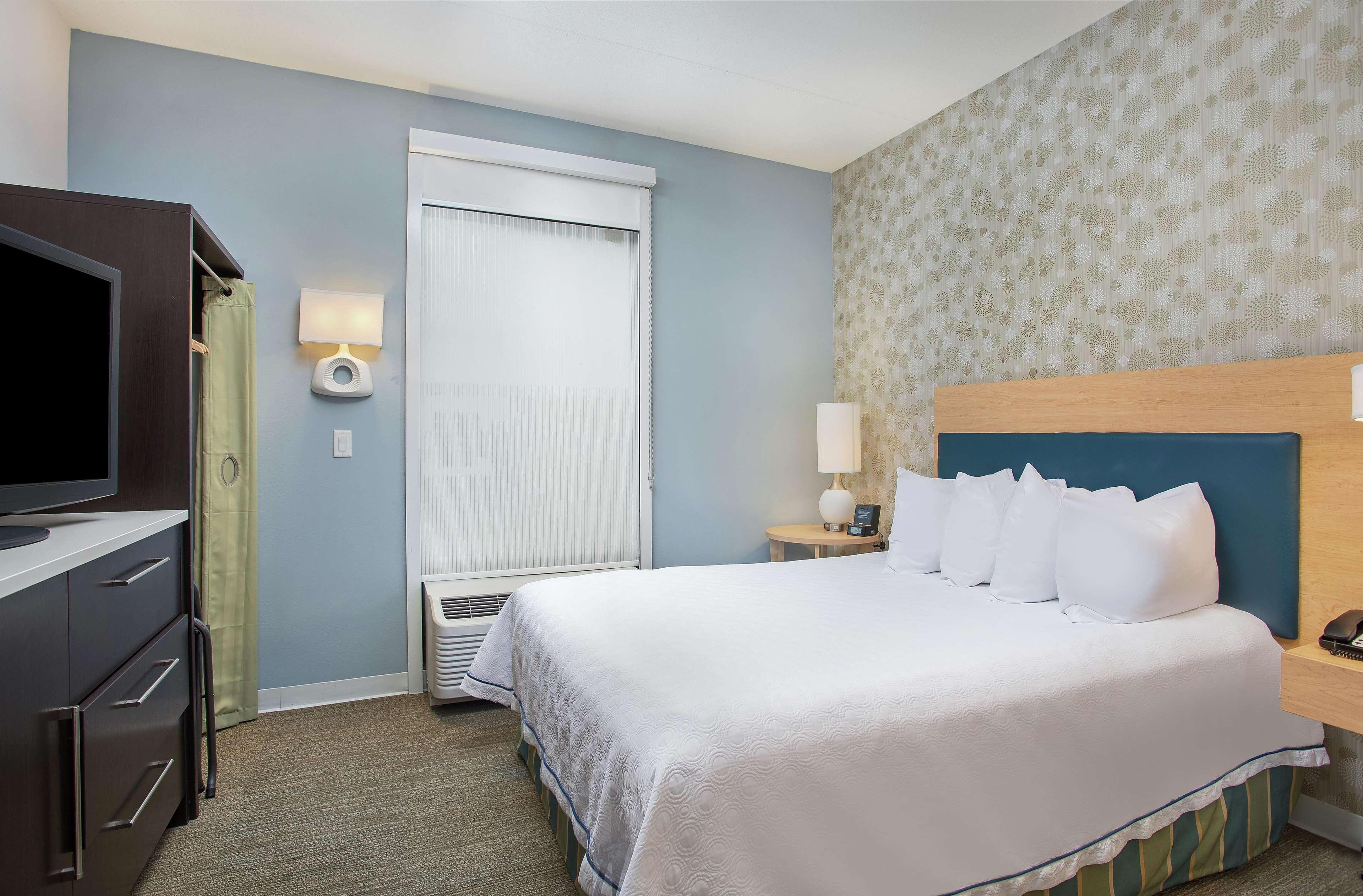 Home2 Suites Nashville Airport Exterior photo