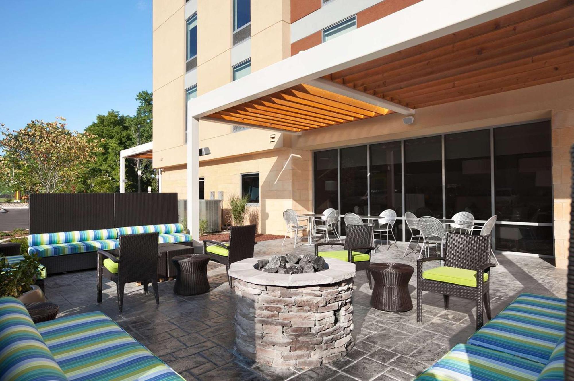 Home2 Suites Nashville Airport Exterior photo