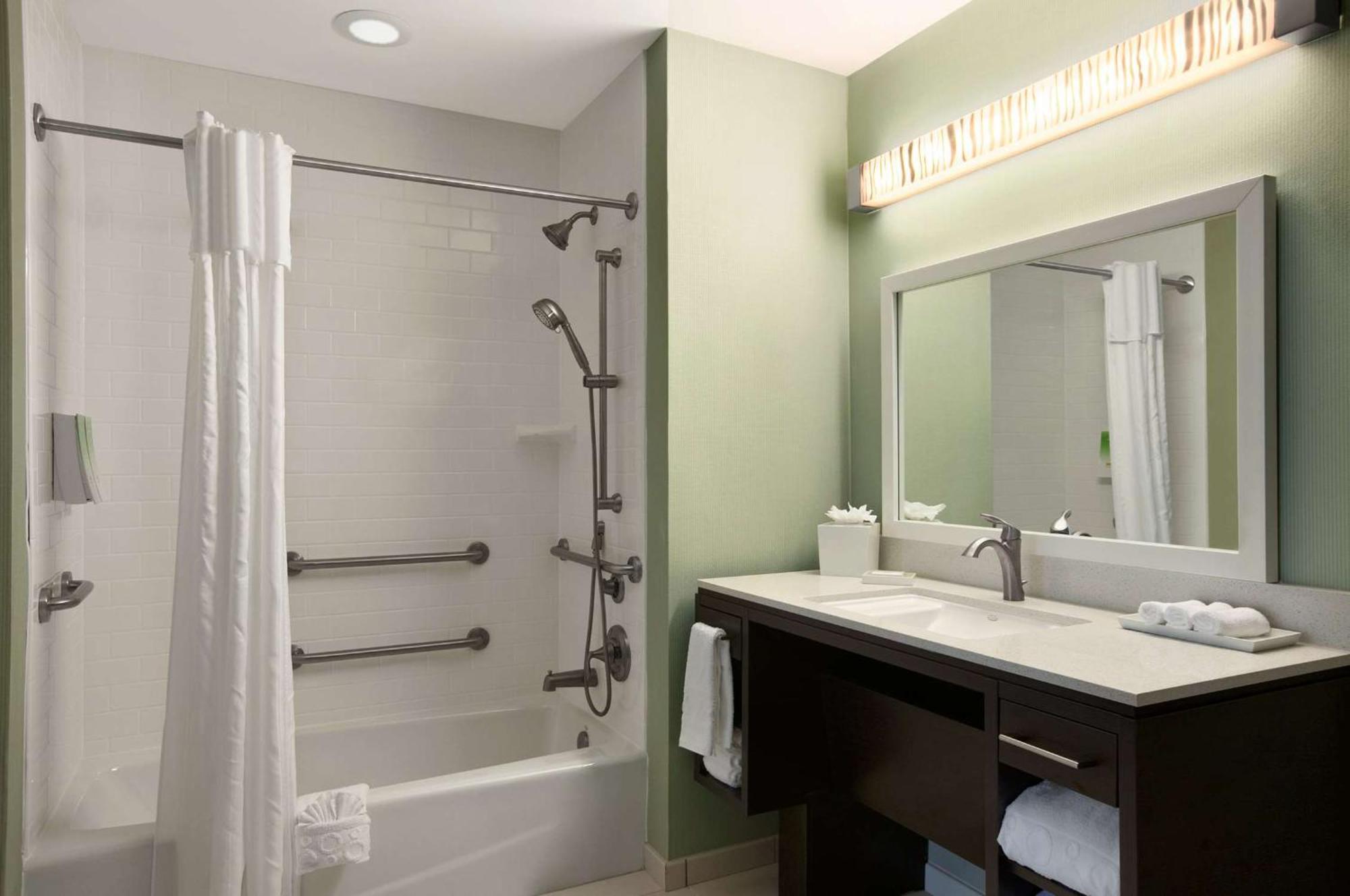 Home2 Suites Nashville Airport Exterior photo